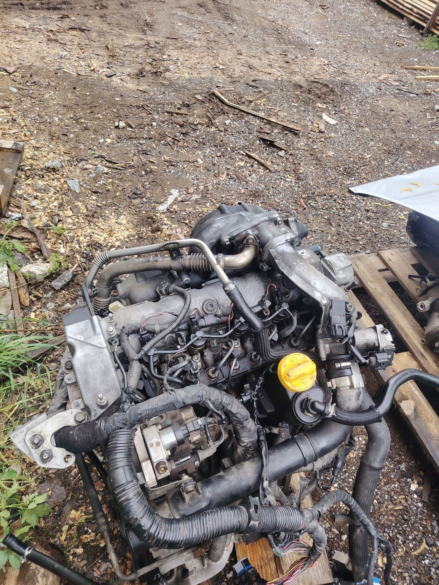 НА ЧАСТИ 1.9 DDIS Suzuki grand vitara