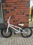 Продаю BMX в хорошем состоянии – сборка с деталями Eastern