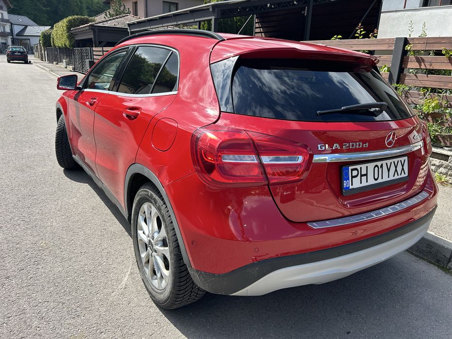Mercedes GLA 4x4, automata, unic proprietar de noua