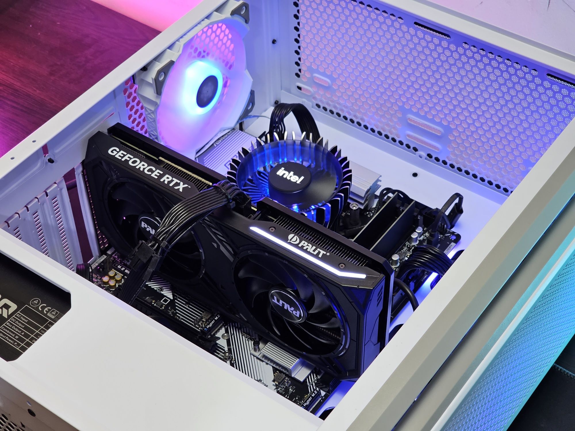 Core i7-13700F/RTX 4070/RAM 32GB DDR5/SSD 1TB/B760/Чисто Нов+Гаранция