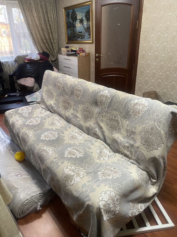 Диван с креслами