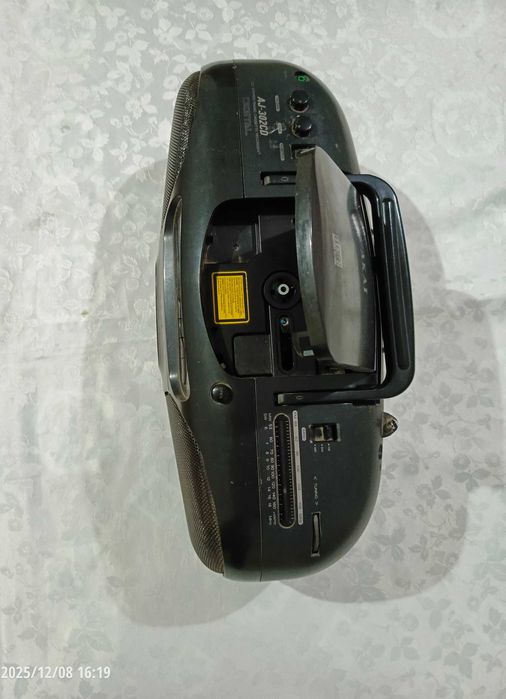 Магнитофон японский АКАИ