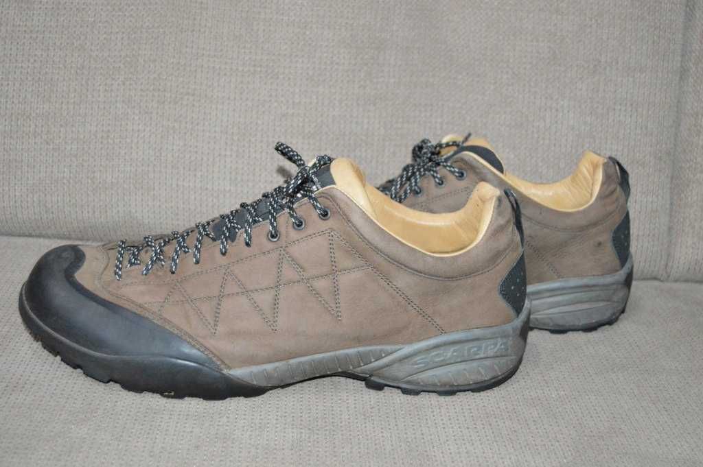 Semighete piele Scarpa Zen marime 46.5 VIBRAM