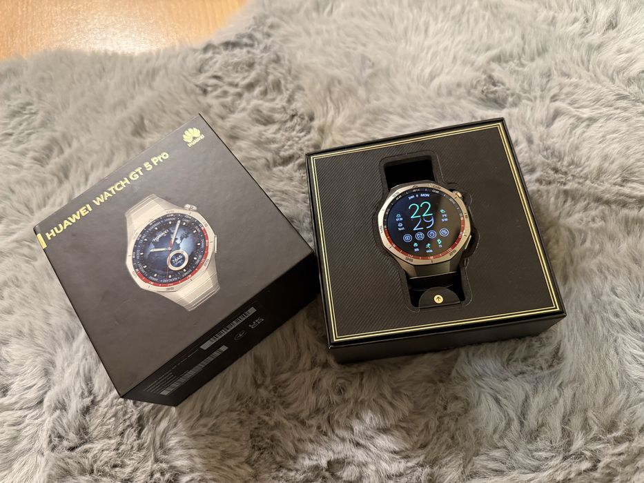Huawei watch gt 5 pro titanium