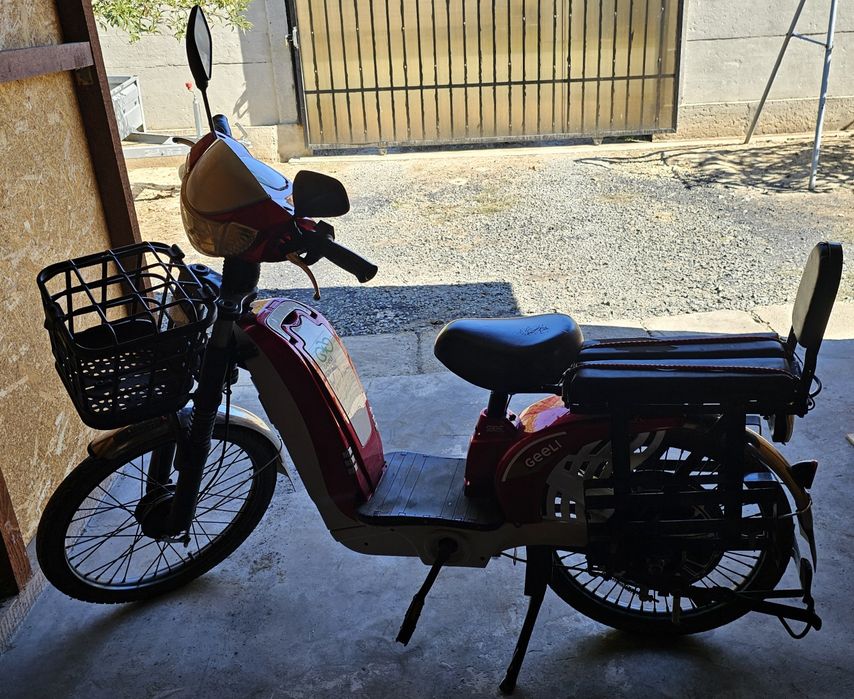 Vand bicicleta electrica Geeli