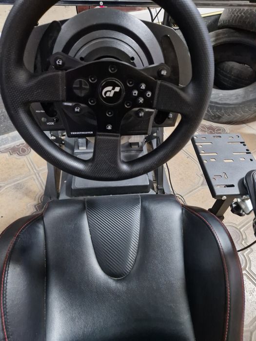 Продаю игровой контроллер Thrustmaster T300 RS GT Edition