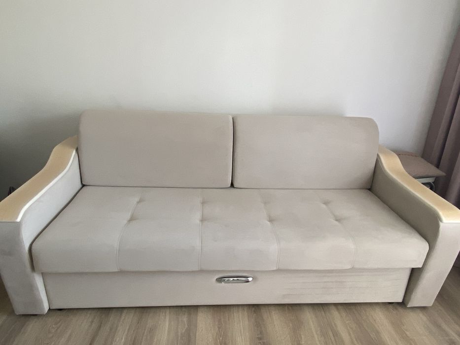 Продам диван б/у 220/118