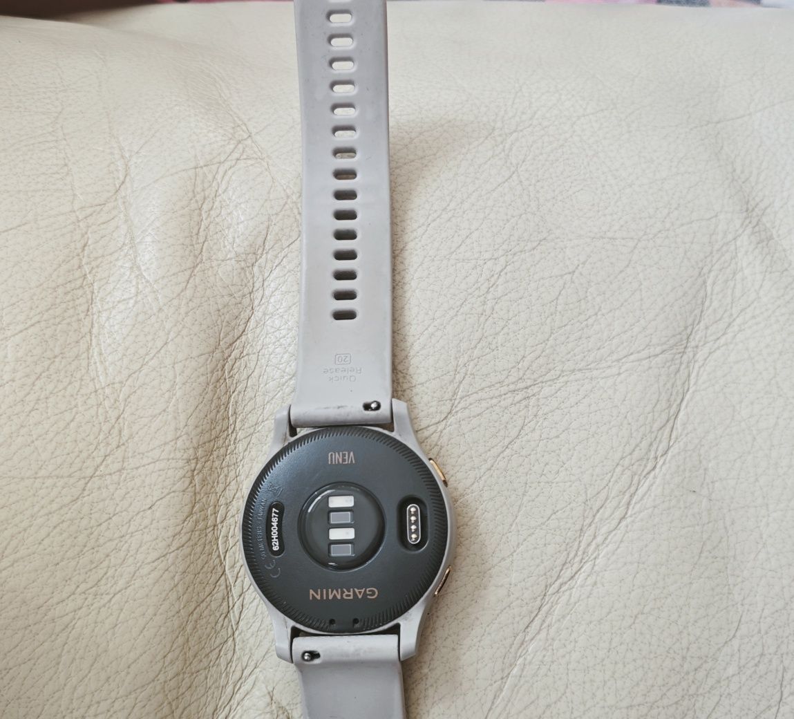 Vand ceas Garmin Venu