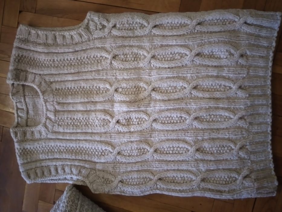 Зимни пуловери ръчно плетиво