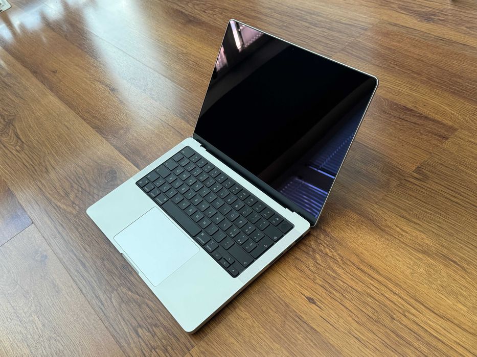 НОВ 14' Apple MacBook Pro 2021 M1 Silver 16GB RAM/512GB SSD/Бат 100%