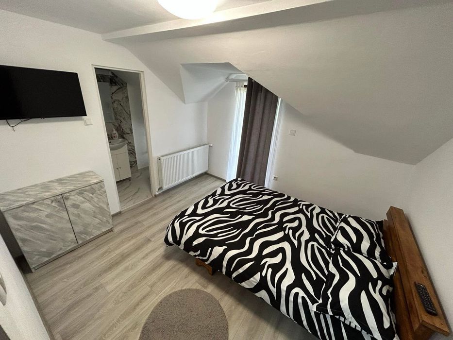 Cabana de inchiriat , disponibila de revelion