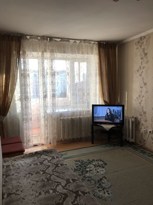 2- комн квартира Абылайхана-Мусрепова, р-н 7 поликл.маг. Дастан.