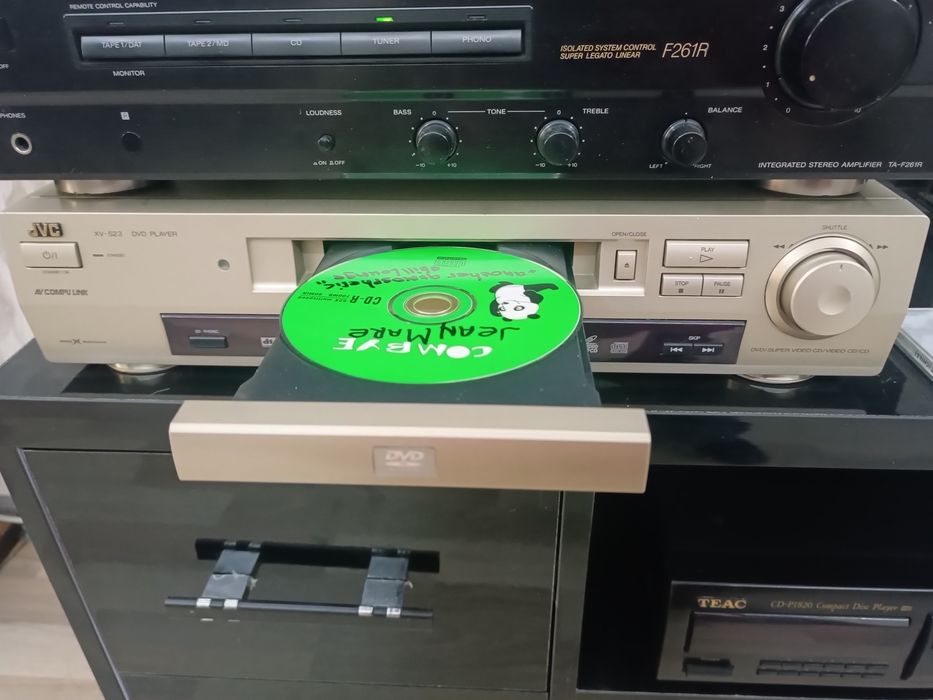 Японский DVD-CD player JVC