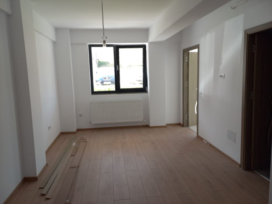 Apartament 1 camera de vanzare