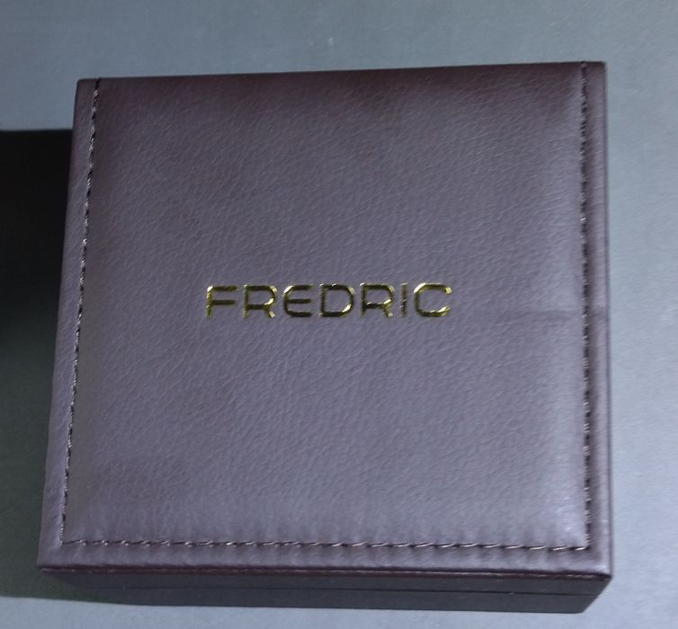 Vând ceas mecanic Fredric preț original 558 Euro Preț negociat 350
