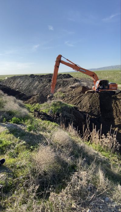 Экскаватор Срочно сотилади Doosan 225, 16 метрлик