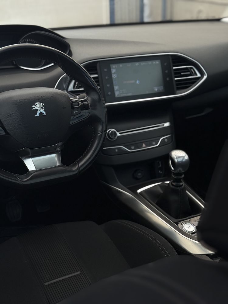 Peugeot 308 / 1.6 benzina / 2014 Euro 6 / Panoramic / Alb perlat