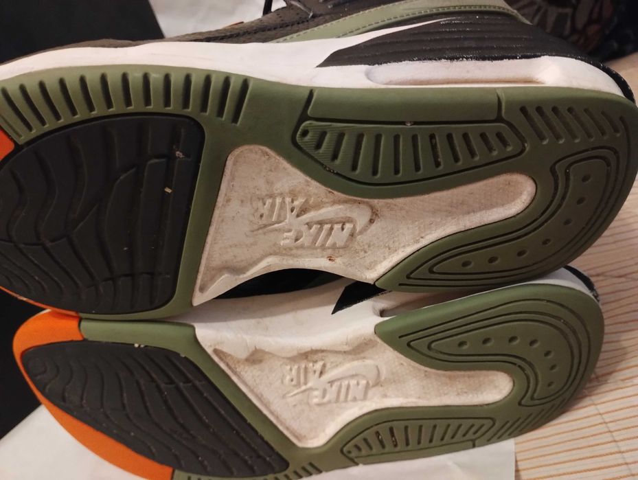 Маратонки Nike Air Jordan Max Aura, 39 размер