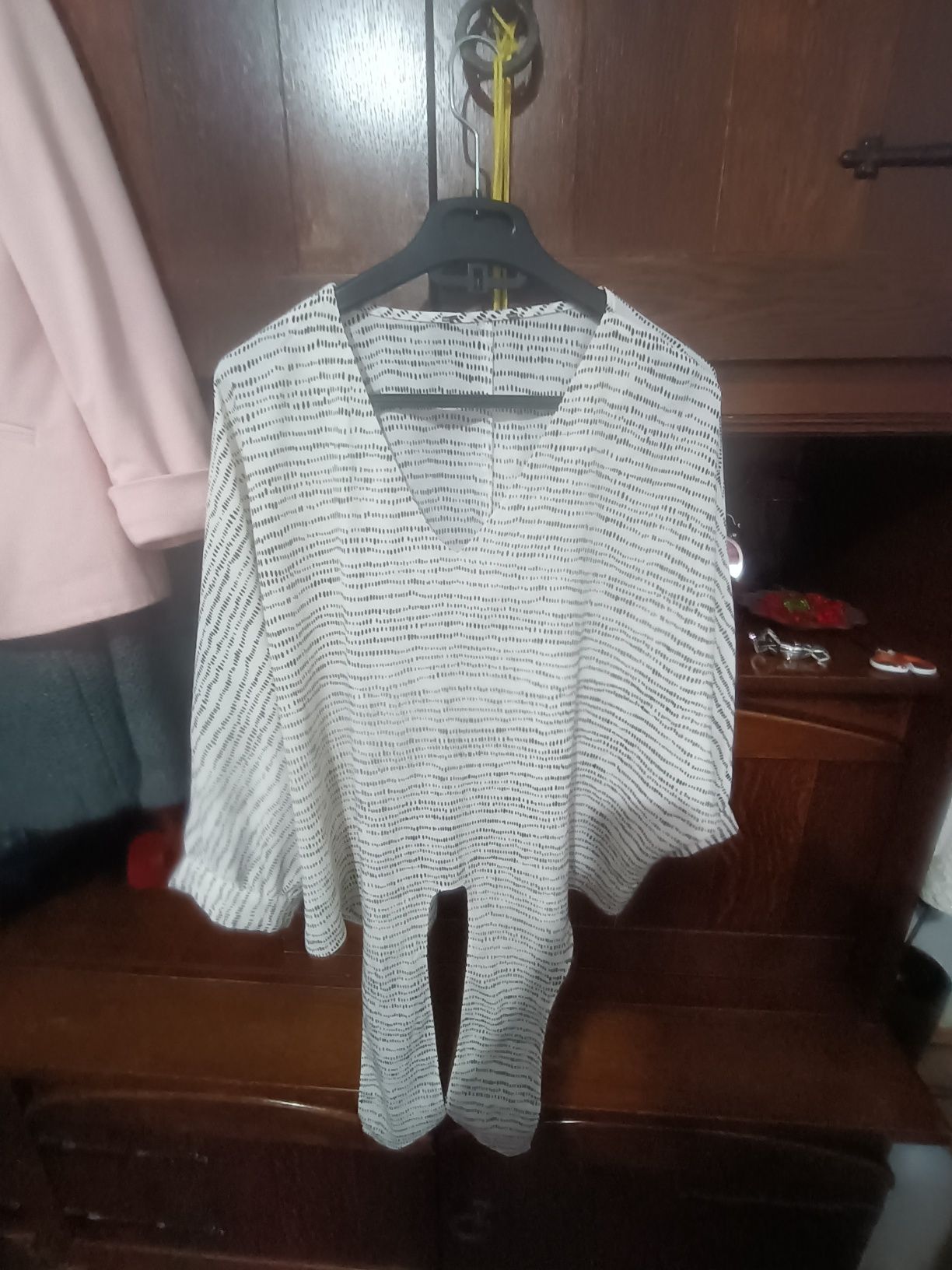 Bluza eleganta M-L lejera, eleganta
