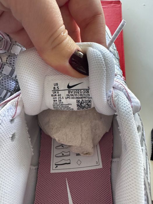 Женски маратонки Nike p-6000