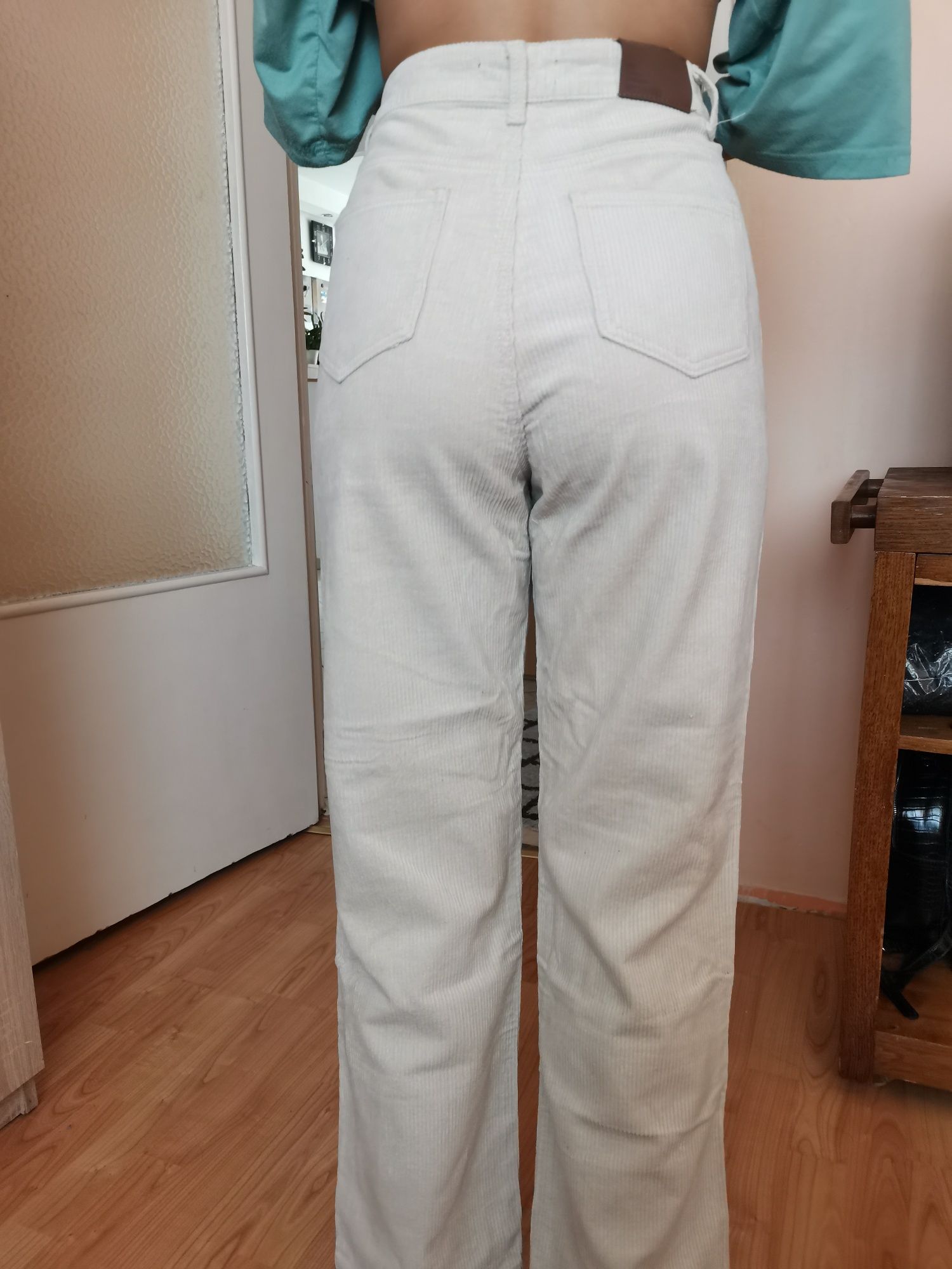 Vand pantalon raiat de dama