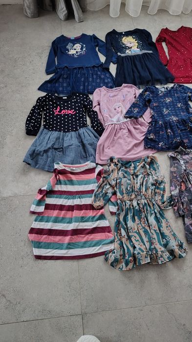 Rochiță fetita mărimea 110 116