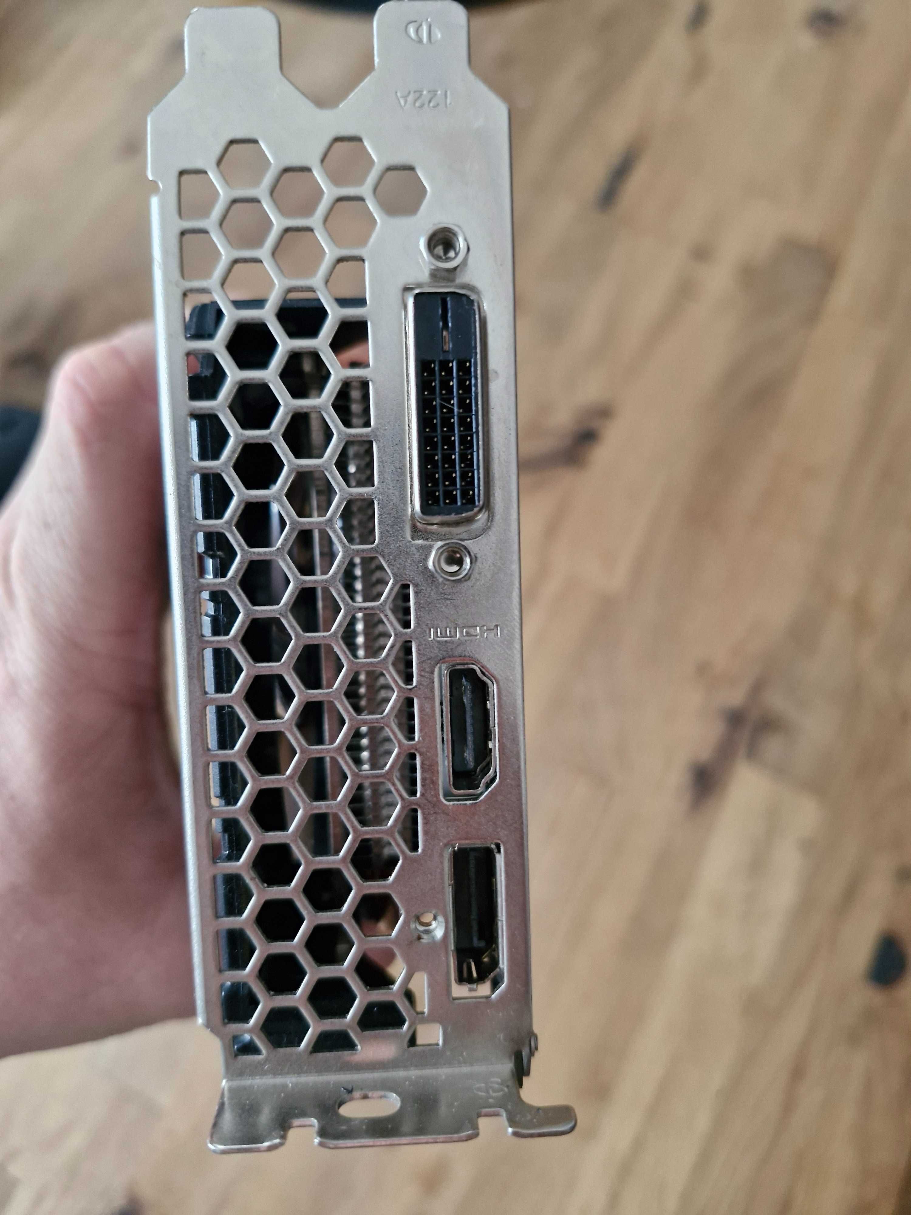 Placa video GTX 1660 Defecta