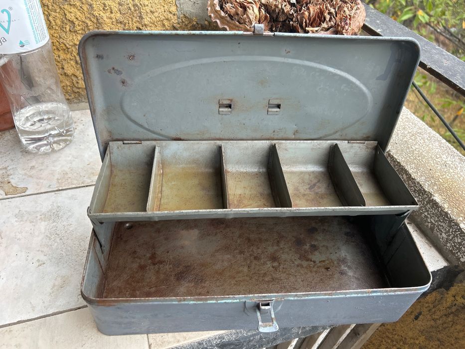 Кутия за домашни потреби