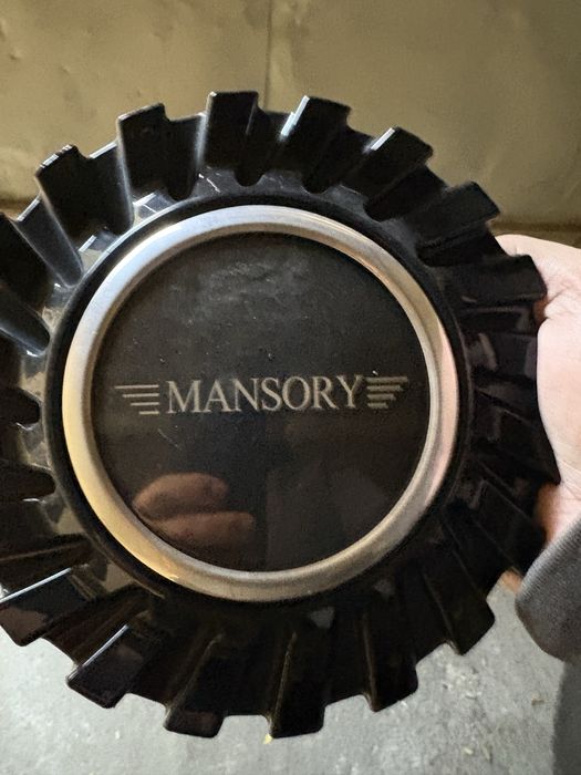 Диски с шинами, состояние хорошее, без дефектов, пробег 30.000 ровные