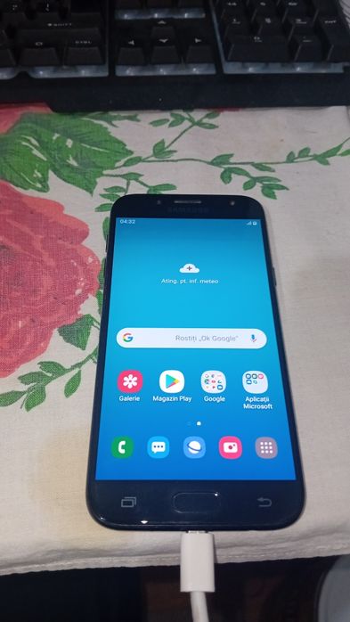 Vînd samsung j5 2017