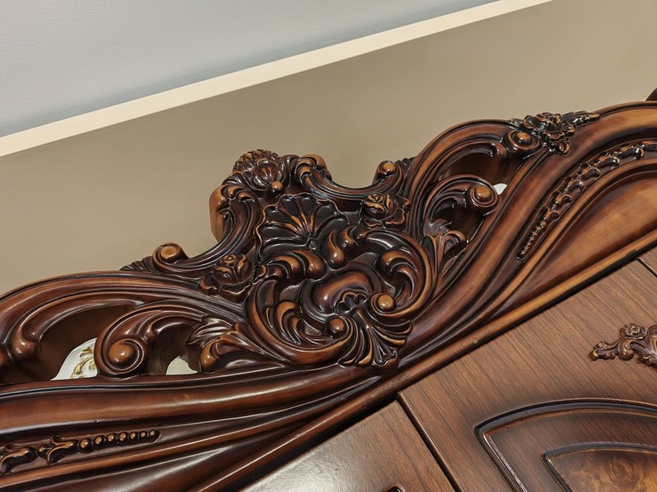 Dubayiski shkaf sotiladi