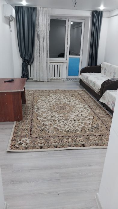 Посуточно,  по часовой , сдаются квартиры в центре города Жаркент