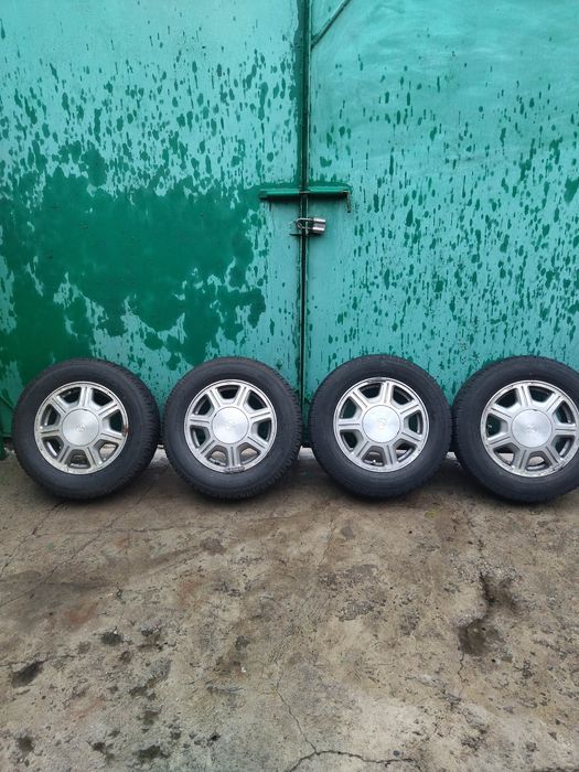 Зимние японские шины 205/65/15