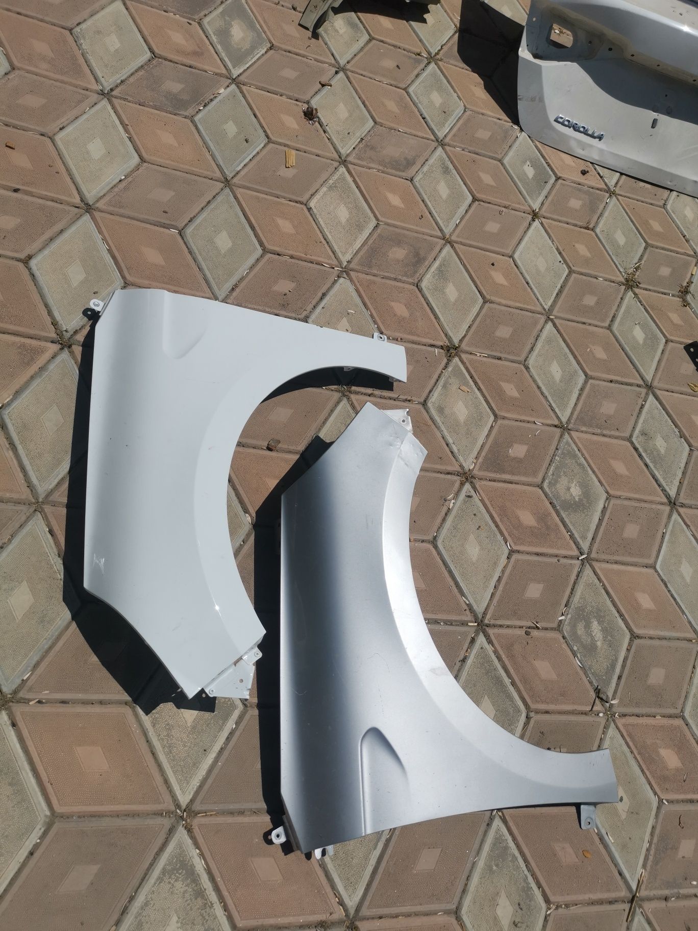 Aripa stanga dreapta fata Renault Clio 5 v 2021/2022/2023/2024