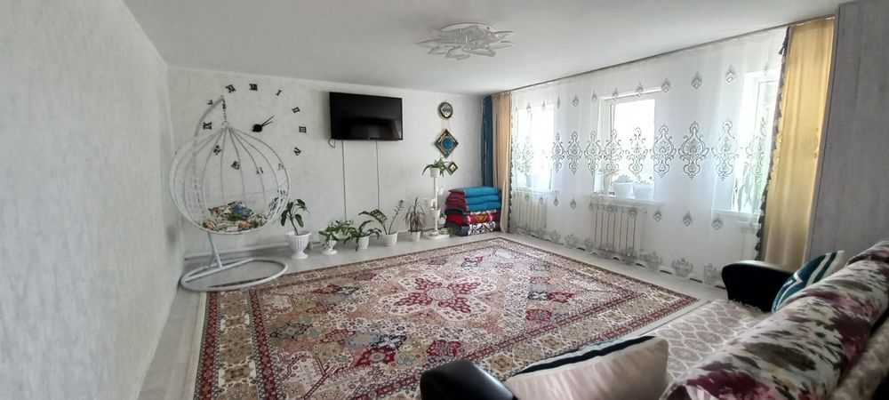 Два дома стоят18 млн 1тенге.ЕКІ ҮЙ