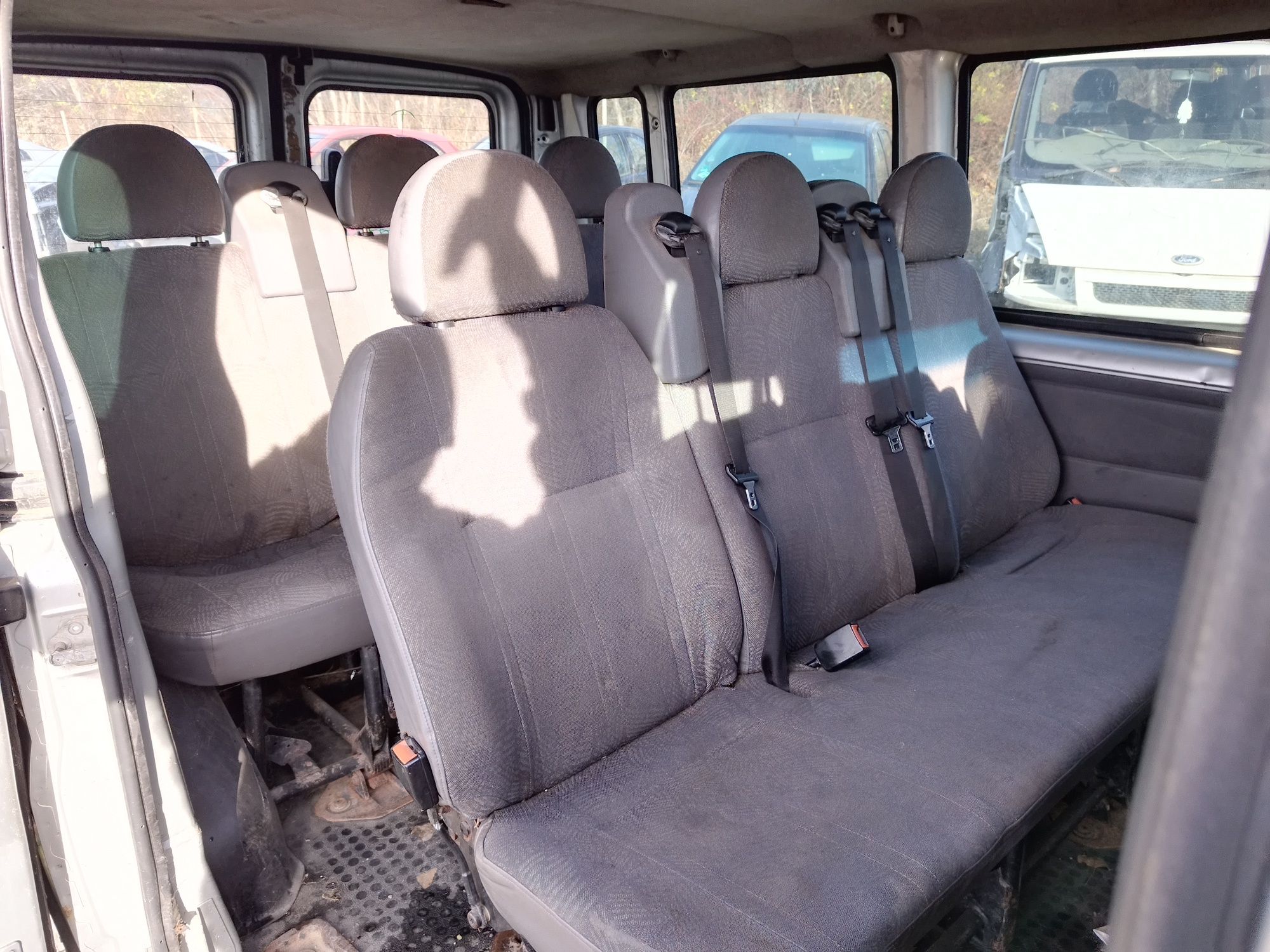 Banchete Ford Transit,bancheta spate Ford Transit