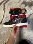 Vand Christian Louboutin