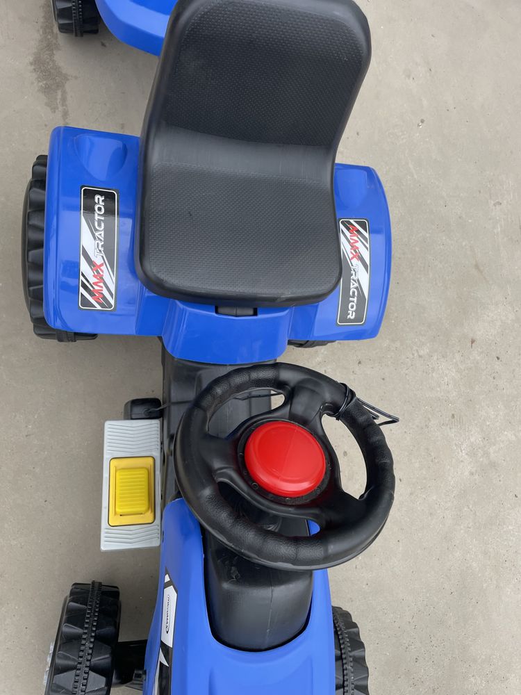 Tractor electric cu remorca Micromax MMX Blue