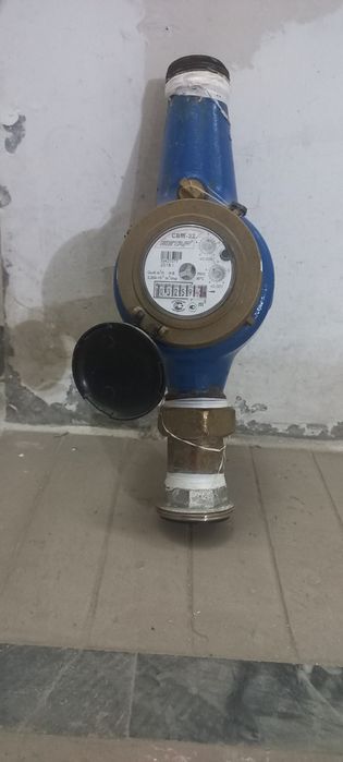 Продам российский счётчик воды диаметром 32.