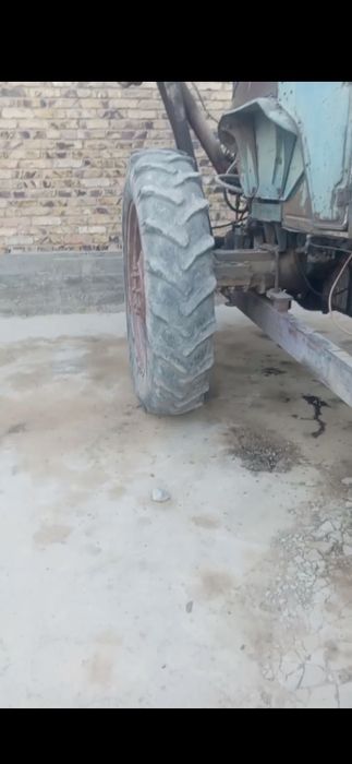Погрузчик сотилади
