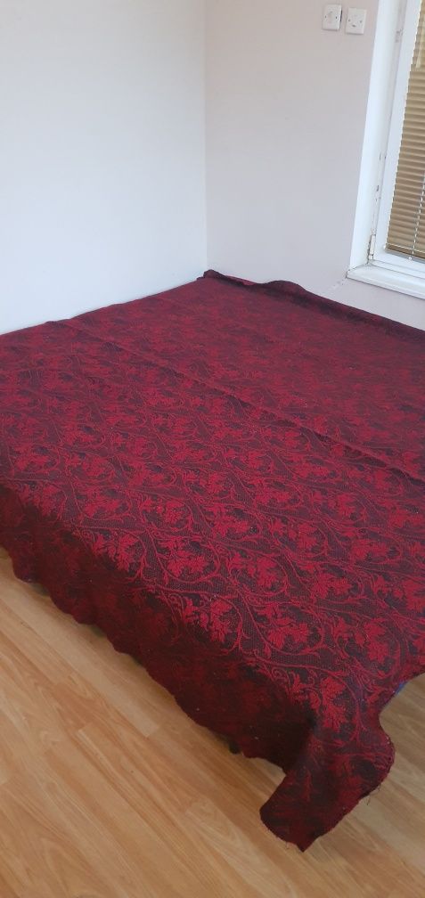 Покривало за легло 220х210 см.