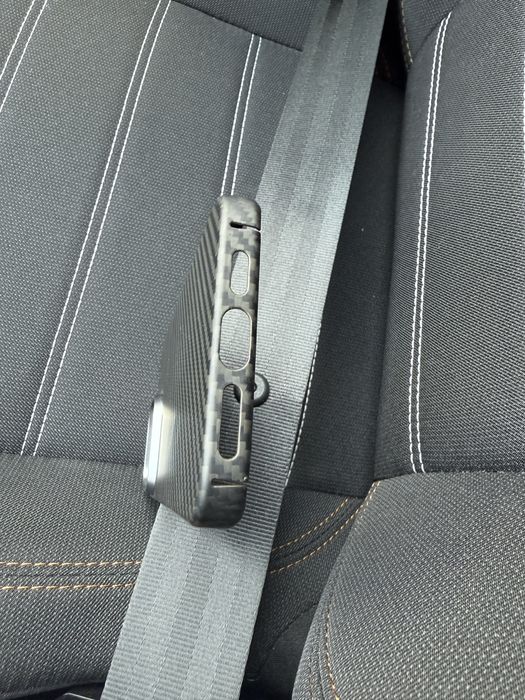 Vand husa bumper kevlar carbon Iphone 16 PRO MAX, compatibila MagSafe