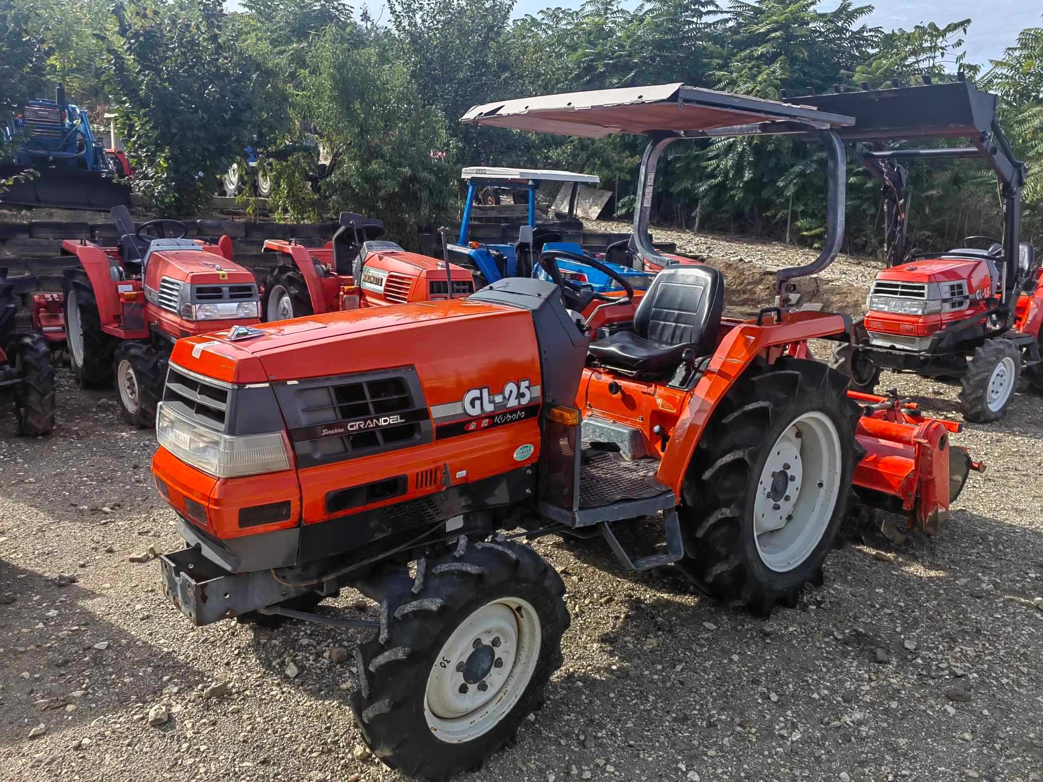 Трактор KUBOTA GL25 4x4