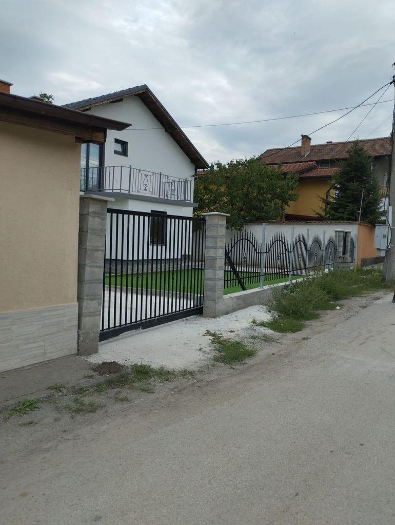Продава се Къща в с. Казичене, Област София-град - 140 кв.м за 2822 €/кв.м - Снимка #18
