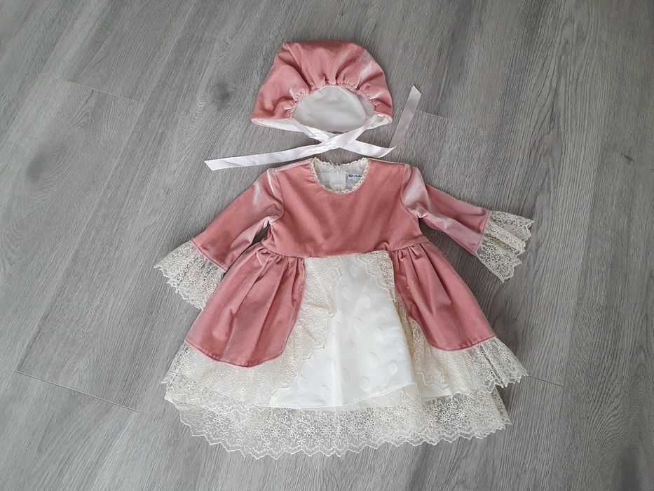 Rochita roz Andreeatex, 9 luni