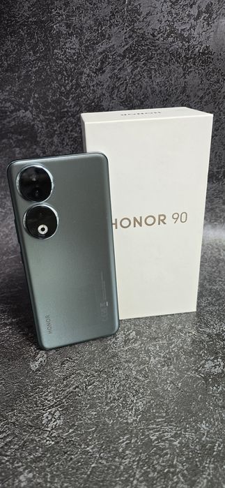 Honor 90, 512Гб (гСемей, ул Засядко88) лот 4354