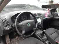 Plansa bord skoda octavia 2 culoare neagra volan pe stanga