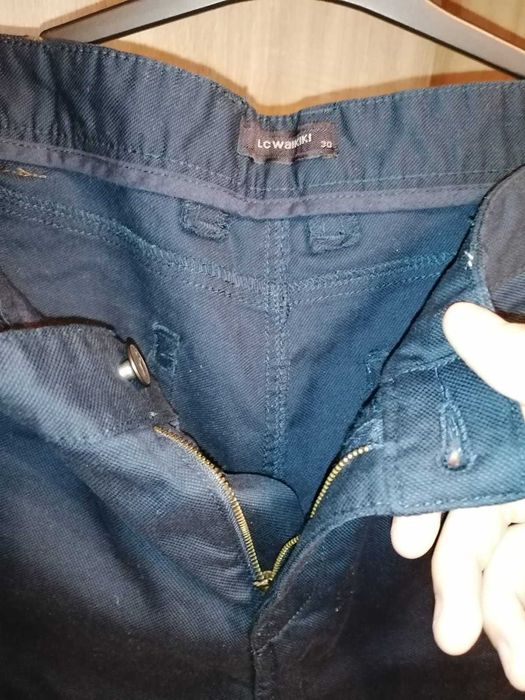 Pantaloni eleganți