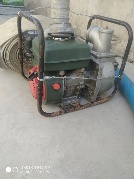 Водяной насос бензиновый