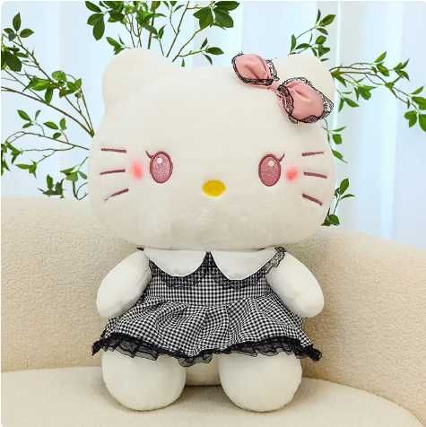 Плюшена играчка Kuromi от серията Hello Kitty Sanrio